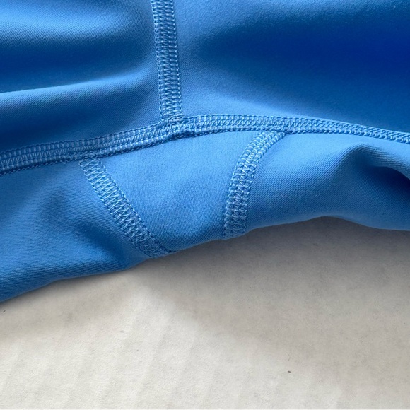 Lululemon 23” Wunder Train Leggings - Picture 10 of 11